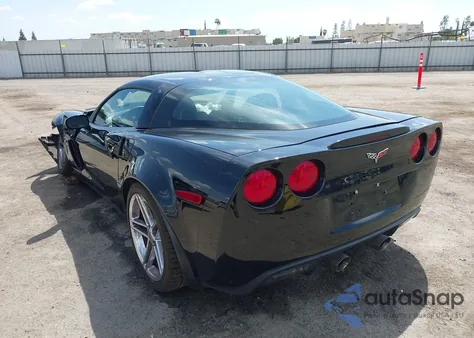 2007 Chevrolet Corvette Z06 Hardtop z USA, uszkodzony, nr VIN 1G1YY26EX75122526